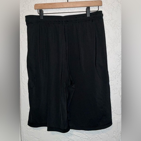 Under Armour Men's Athletic Shorts - Picture 5 of 7